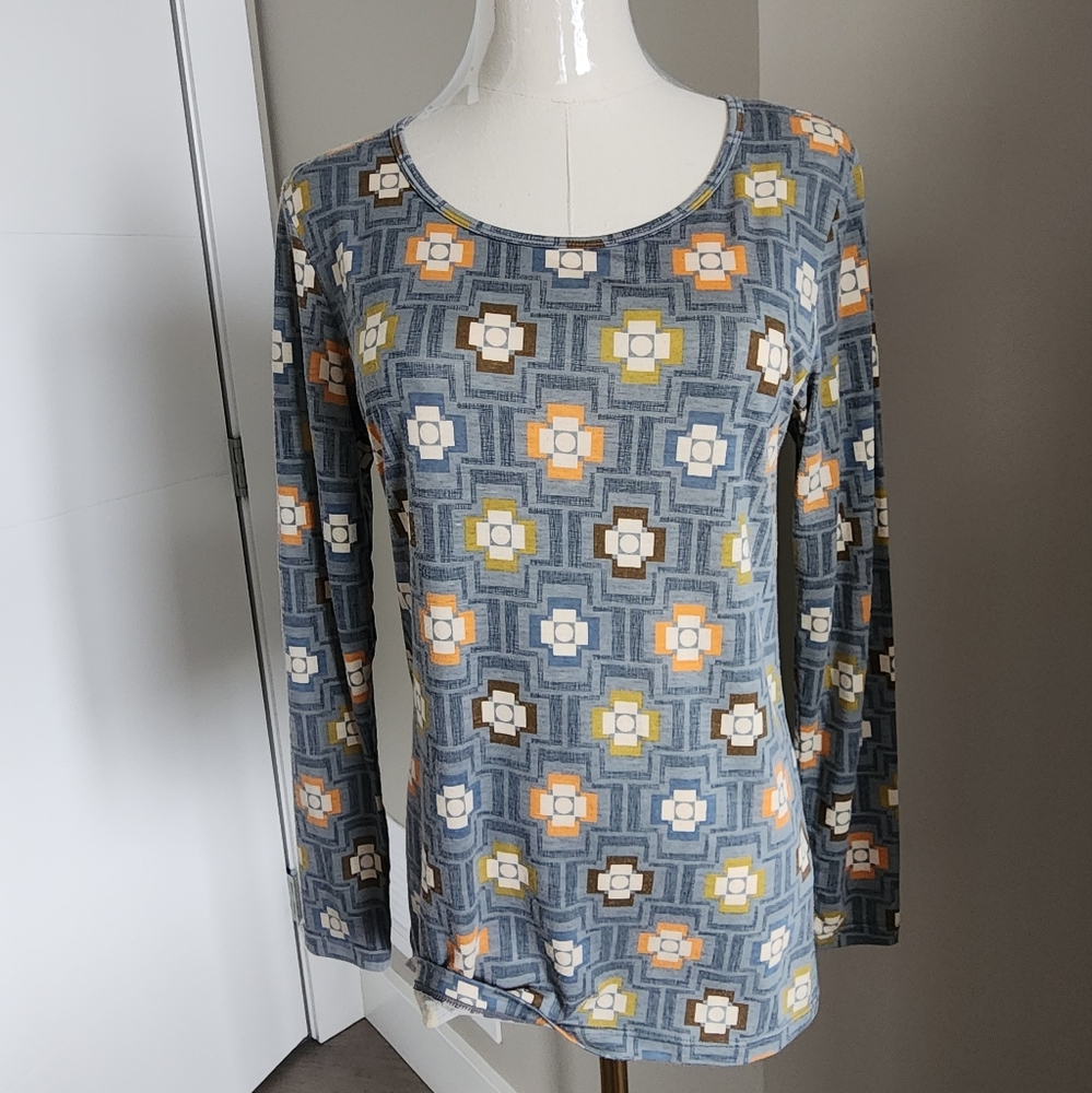 UNIQLO HeatTech Womans Long Sleeve
